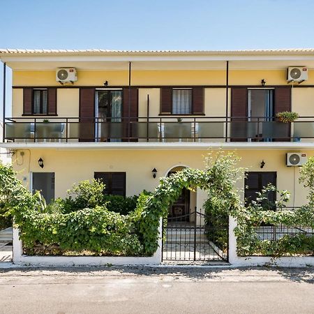 The Springfield Corner Apartments By Konnect Ypsos Exterior foto